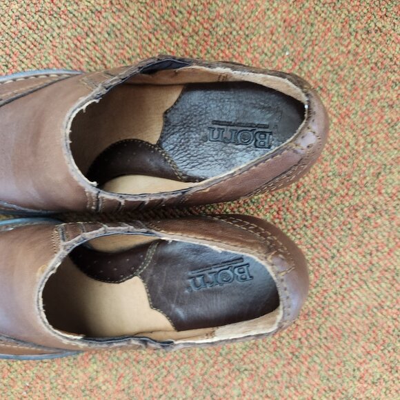 Born Leather Slip on Heeled Booties - Picture 10 of 11